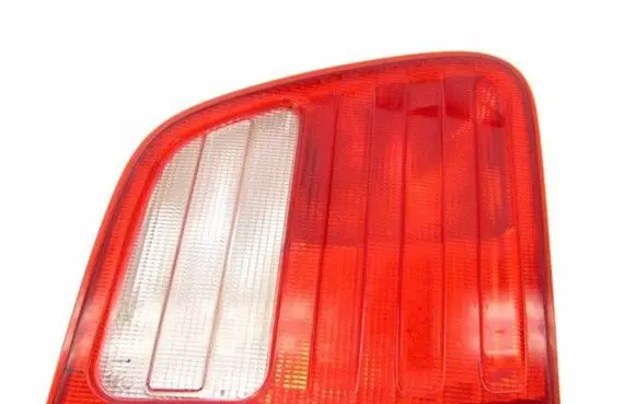 Mercedes-Benz E W210 Tailgate rear/tail lights