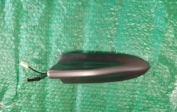 Mitsubishi Outlander Aerial GPS antenna 