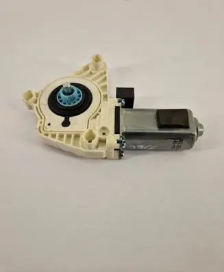 Volkswagen Tiguan Allspace Front door window regulator motor 5Q4959802B