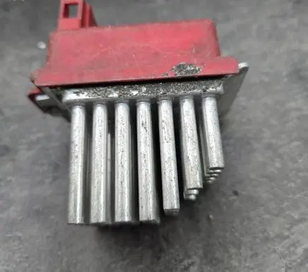 Seat Toledo II (1M) Heater blower motor/fan resistor 657364M 5DS00646701 1J0907521