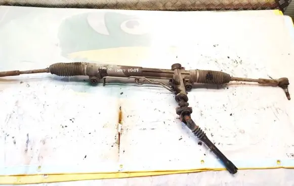Chrysler 300 - 300C Steering rack LHD p04782342a