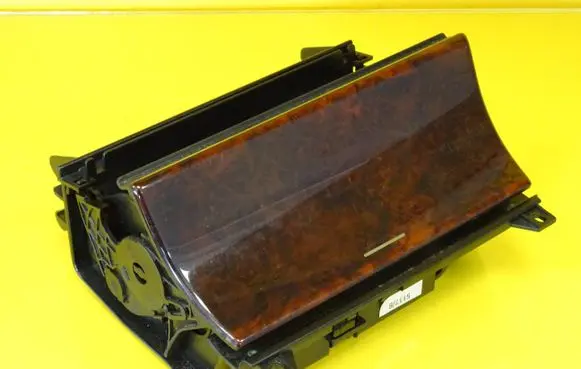 Mercedes-Benz E W210 Car ashtray 