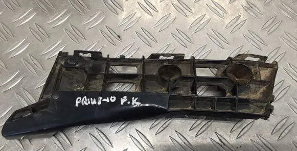 Toyota Prius (XW30) Front bumper mounting bracket 5211647020