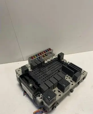 Volvo S80 Fuse box set 08679899 02W364 08696098