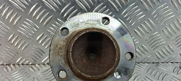 Mini Cooper Countryman R60 Rear wheel hub