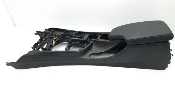 BMW 3 F30 F35 F31 Armrest 