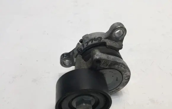 Mercedes-Benz GLC X253 C253 Generator/alternator belt tensioner A6512007501