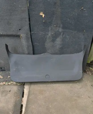 Volkswagen Golf V Tailgate trim 1K9867605
