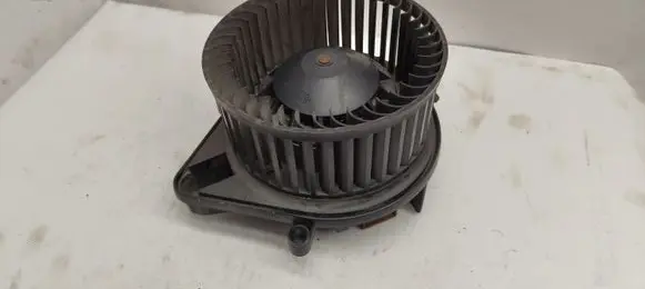 Audi A4 S4 B7 8E 8H Heater fan/blower 8E1820021B
