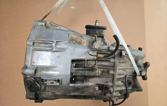 Volkswagen II LT Manual 5 speed gearbox G16-5R A9012610801 711.604