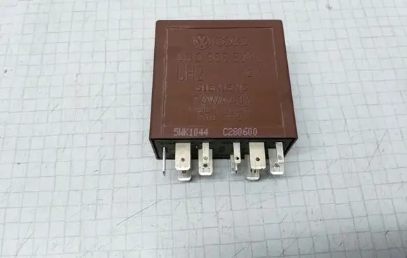 Volkswagen Golf IV Other relay 4B0955531C 72WA403