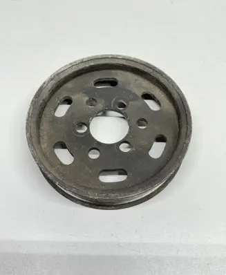 Volkswagen Golf IV Power steering pump pulley 038145255B
