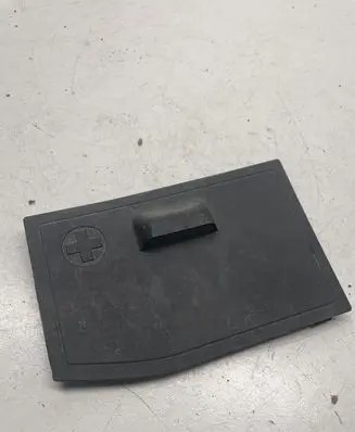 Audi A4 S4 B8 8K Battery box tray cover/lid 8K1819424