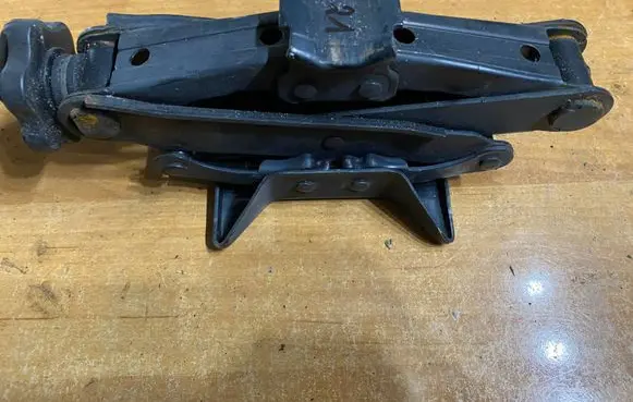 Renault Clio I Lift Jack 