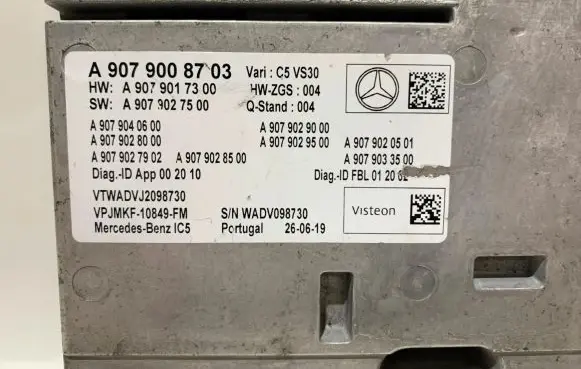 Mercedes-Benz Sprinter W901 W902 W903 W904 Head unit multimedia control A9079008703