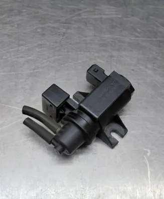 BMW 5 E60 E61 Turbo solenoid valve 7796634 70057903