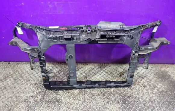Seat Cordoba (6L) Front bodywork piece 6l0805588