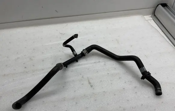 Fiat 500E Coolant pipe/hose V00080D580
