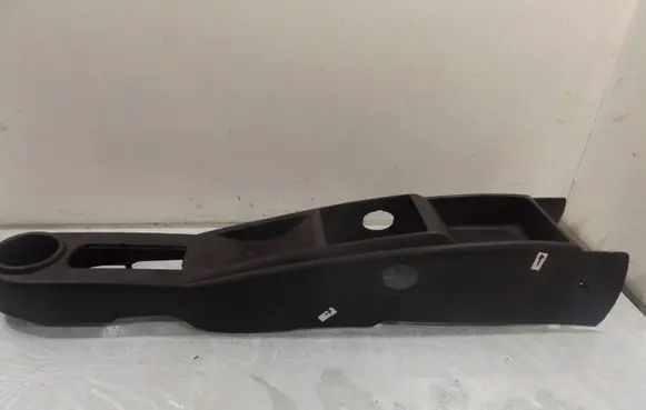 Chevrolet Aveo Center console