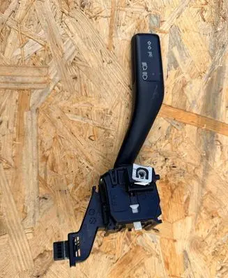 Volkswagen PASSAT B6 Indicator stalk 1K0953513
