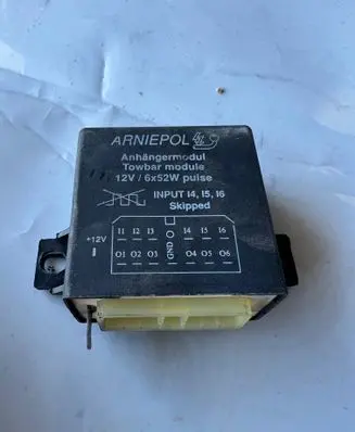 Mercedes-Benz C W203 Tow bar trailer control unit/module ARNIEPOL 6X52W