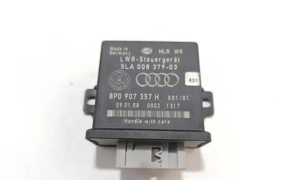 Audi A3 S3 A3 Sportback 8P Light module LCM 8P0907357H 00021317 090108