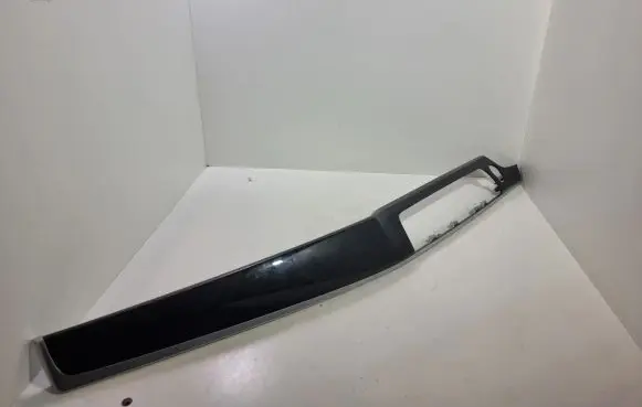 BMW 5 F10 F11 Dashboard glove box trim 9192946