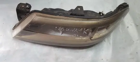 Renault Laguna II Headlight/headlamp 8200163325