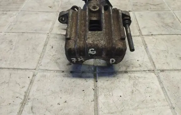 Skoda Fabia Mk1 (6Y) Rear brake caliper