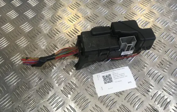 Volvo S80 Fuse module 30659282