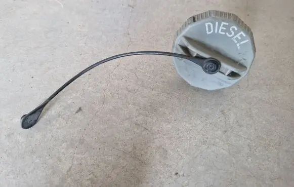 Fuel tank filler cap