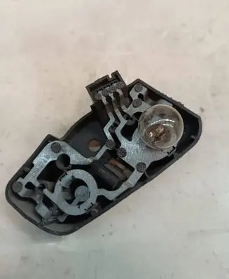 BMW 3 E46 Tail light bulb cover holder 230570R 32CP