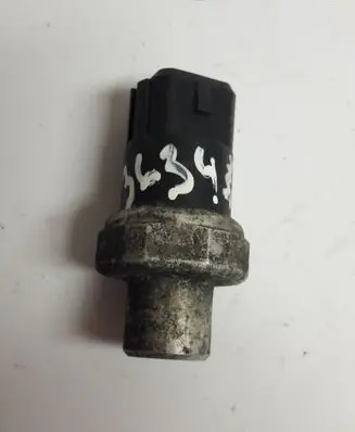 Air conditioning (A/C) pressure sensor