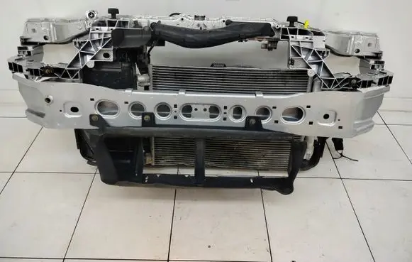 Ford Focus Radiator support slam panel 