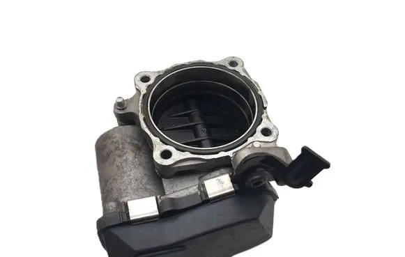 Audi A5 Throttle body valve 06E133062G