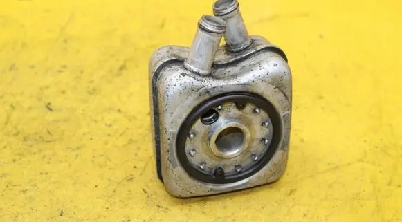 Volkswagen II LT Engine oil radiator 