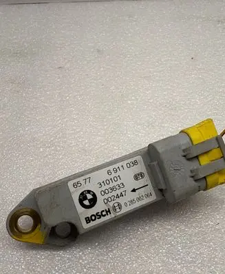 BMW X5 E53 Airbag deployment crash/impact sensor 6911038 310101 0285002064