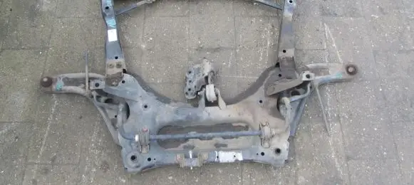 Nissan Qashqai Front subframe
