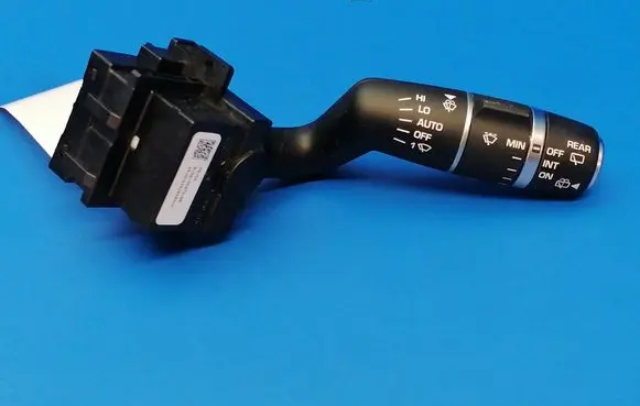 Land Rover Evoque II Wiper control stalk BJ323F973BB