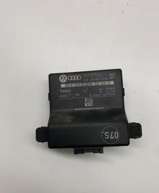 Volkswagen PASSAT B6 Gateway control module 3C0907530C 3C0907951A