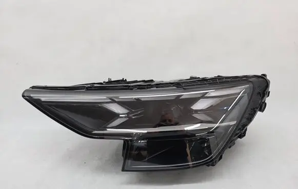 Audi Q8 Headlight/headlamp 4M8941085D SP4M8941085D
