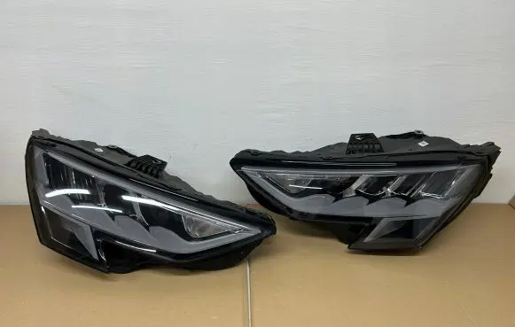 Audi A3 8Y Headlight/headlamp 8Y0941012