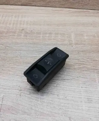 BMW 5 E34 Sunroof switch 8359270