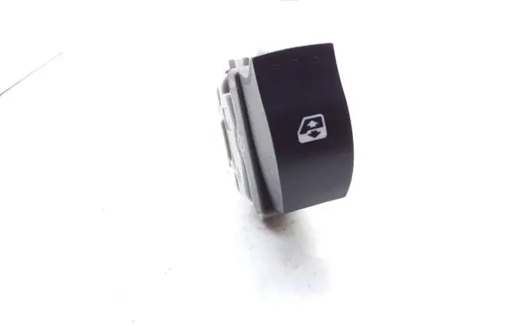 Renault Megane II Electric window control switch 28082