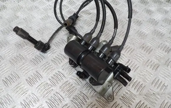 Opel Frontera B High voltage ignition coil 