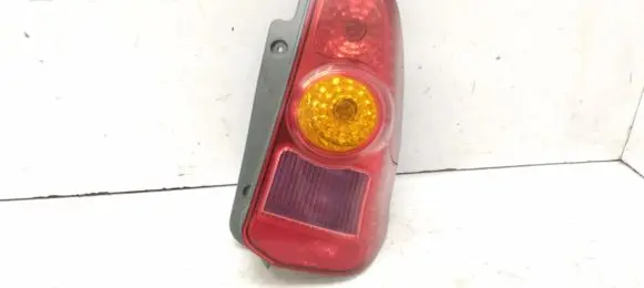 Mitsubishi Space Star Rear/tail lights MR913174