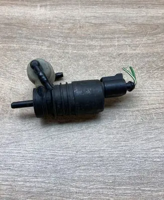 Volkswagen Sharan Windscreen/windshield washer pump 1J0973722