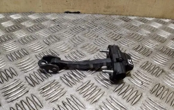 Volvo V40 Front door check strap stopper 31299810