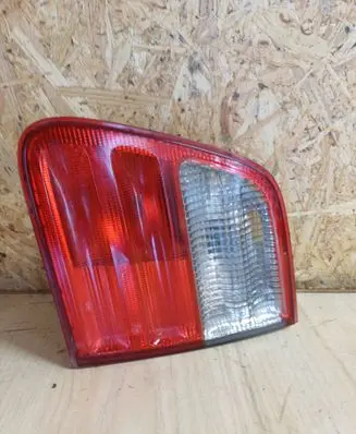 Mercedes-Benz E W210 Tailgate rear/tail lights A2108206264 11110 324512
