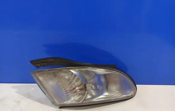 Saab 9-3 Ver1 Front indicator light 32019331 4676466